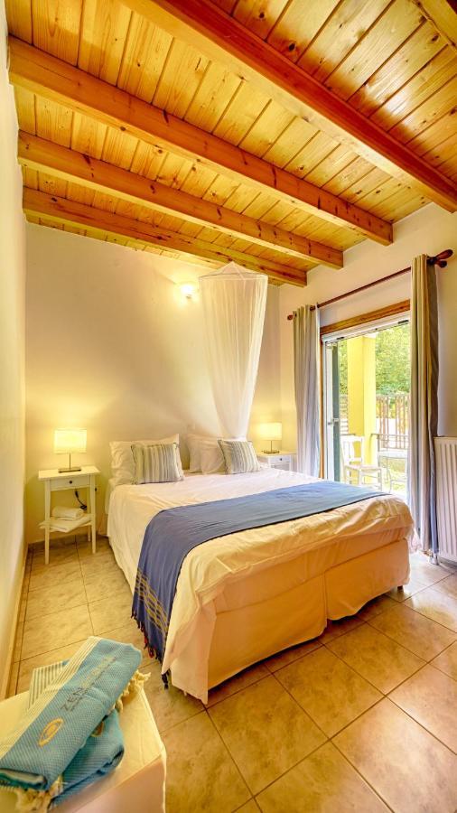 Villa Zen Stone House Agios Georgios Pagon Exterior foto